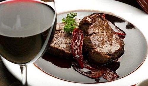 酒煎牛排 Steak with Red Wine Sauce