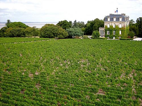 Château «La Tour De By»