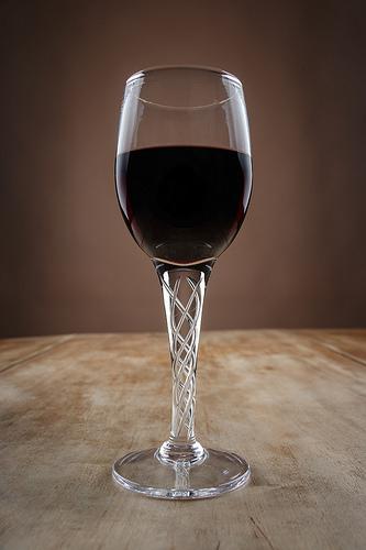 Simon Pearce Stratton Red Wine Glass