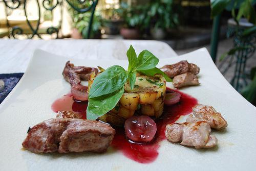 Duck with Grapes - Green Tangerine VND169k set lunch