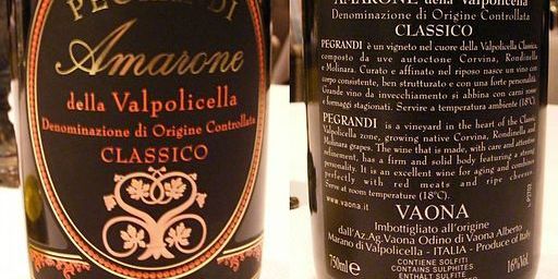 Front and back label of Amarone della Valpolicella