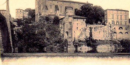 Abbaye Saint-Michel de Gaillac Cave coop?rative vue du chai n° 1 et si?ge social.jpg