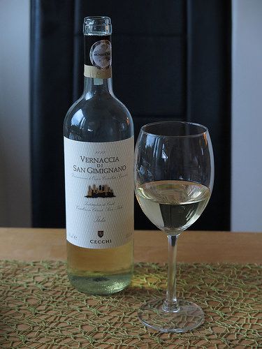 Vernaccia di San Gimignano (Weißwein vom Weingut der Famile Cecchi)