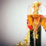 進む若者の“酒離れ”。20代男性は39.8％が「月に1度もお酒飲まない」