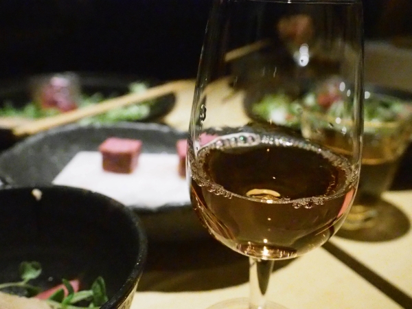 塊肉×ワイン100種類超の飲み放題！　nomunoの新業態は、あの「肉のヒマラヤ」とのコラボ店舗だった